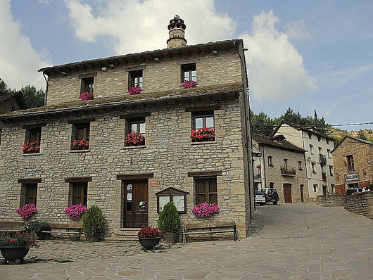 Santa Cruz De La Serós