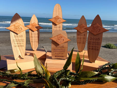 想いを木に刻む、大会オリジナルトロフィー|WOOD ART KAN
