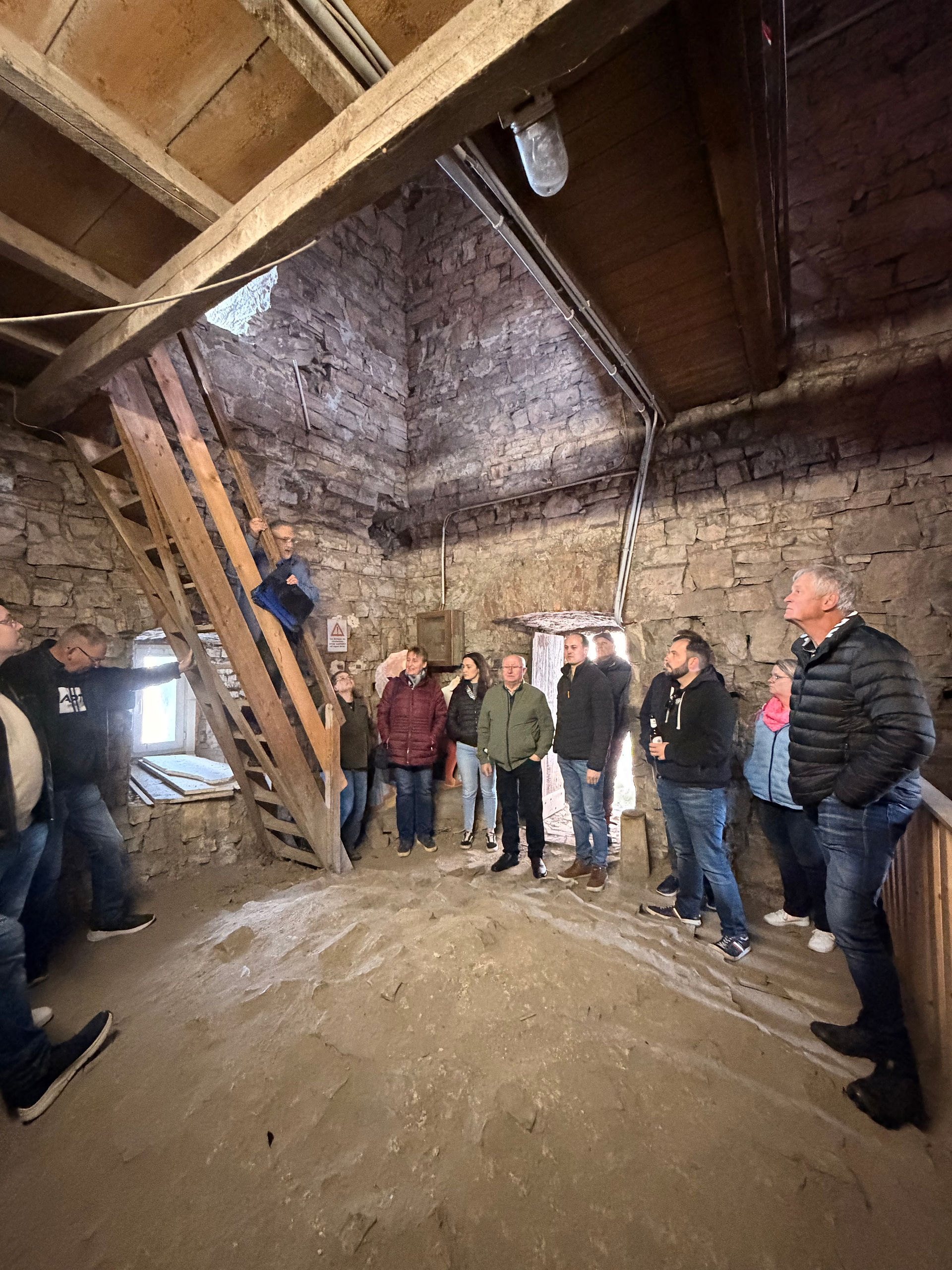 Wir stehen im Glockenturm