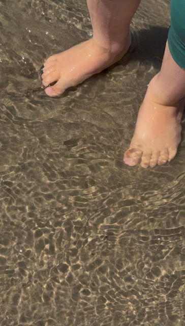water natuur blote voeten kinderen vakantie kamp zomer