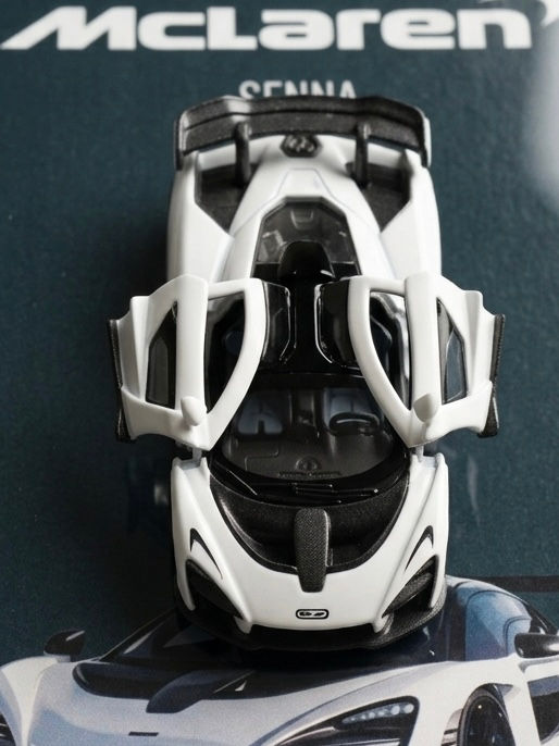 WHITE MCLAREN SENNA 3D CAR FRAME