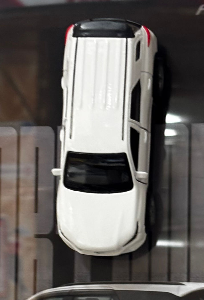 FORTUNER LEGENDER WHITE 3D CAR FRAME