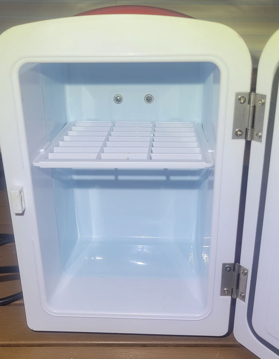 Thumbnail: Mini refrigerator.