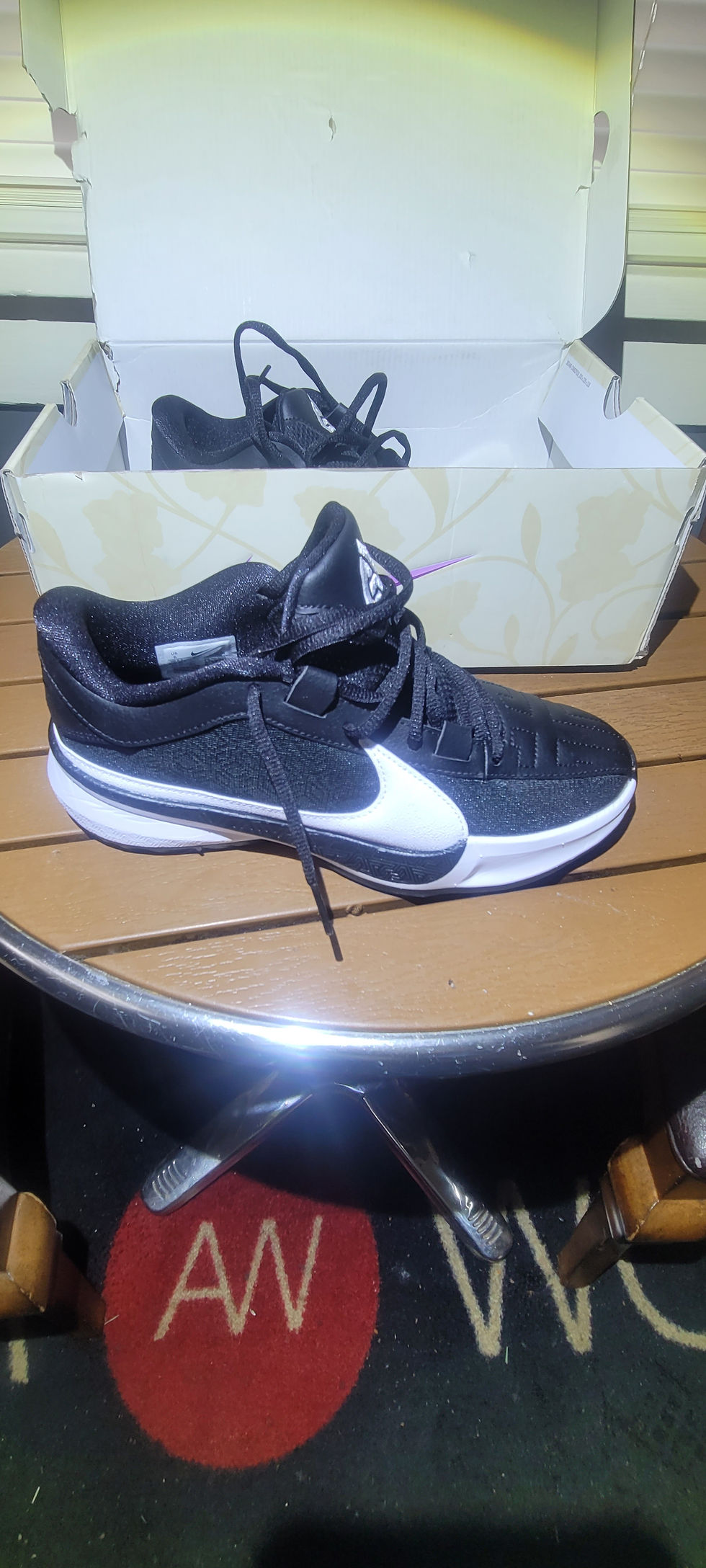 Thumbnail: Nike 