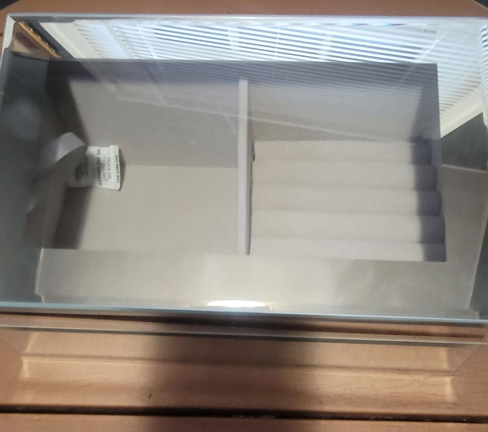 Thumbnail: Jewelry box.