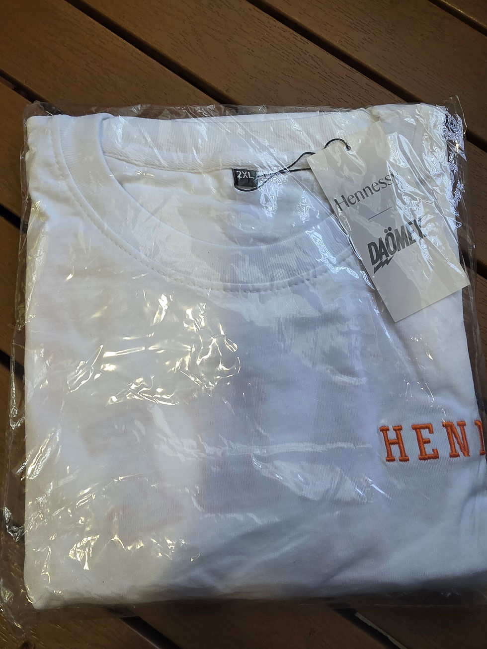Thumbnail: Hannase, short sleeve T-shirt.