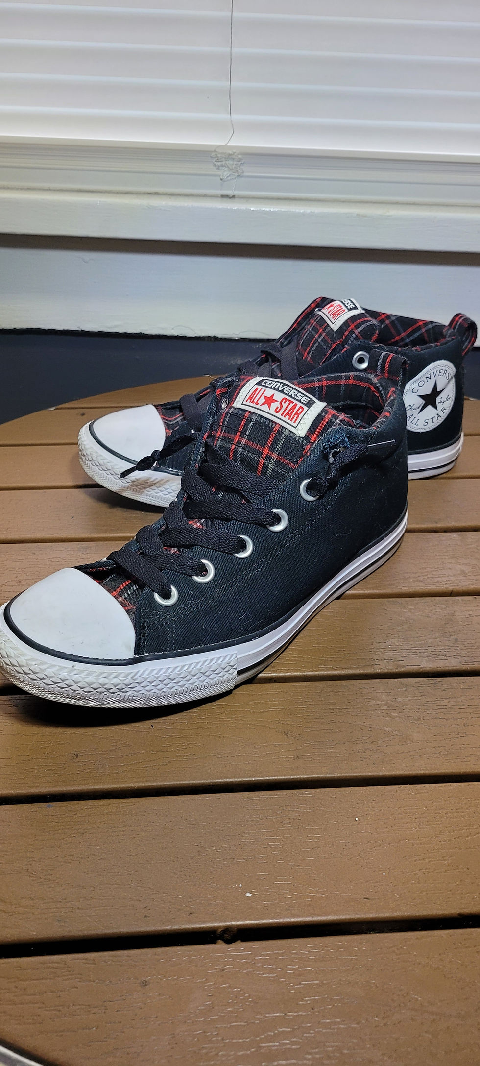 Thumbnail: All Star convers