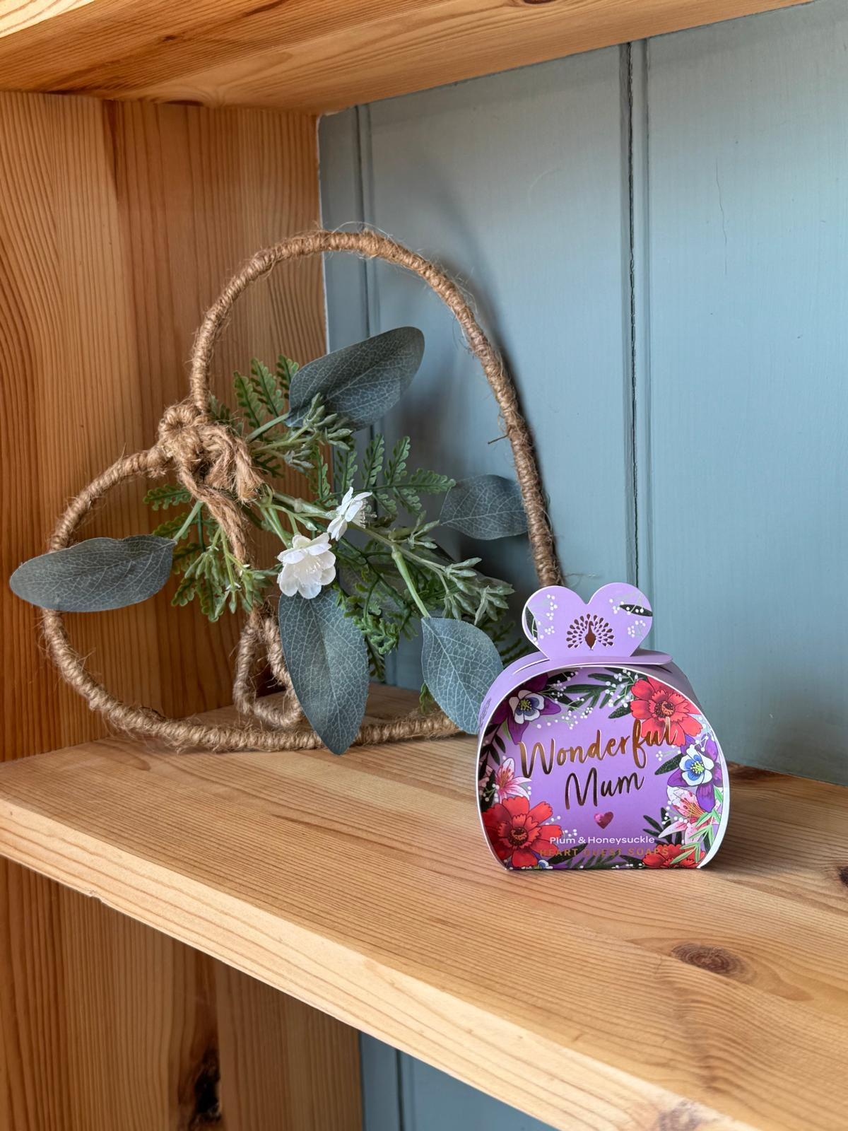 Wonderful Mum Heart Guest Soaps | The English Soap Company