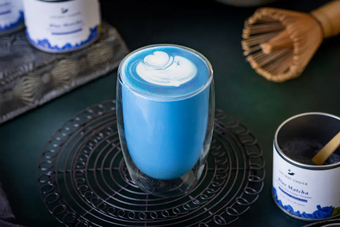 Matcha bleu