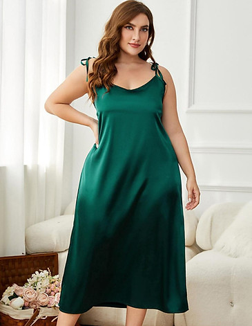 PlusSizeTie-ShoulderMidiNightDress3.jpg