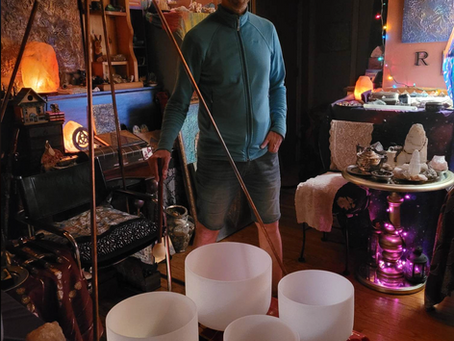 Hanging out with Crystal Bowls