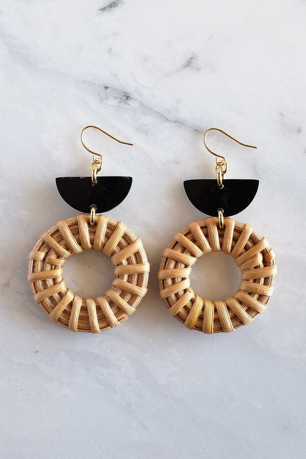 Two rattan earrings with black semi-circles, Ninh Binh 16K Gold Plated Brass Horn & Rattan (Str