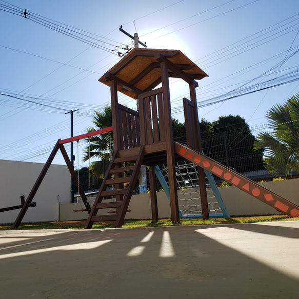 Playground de madeira plástica