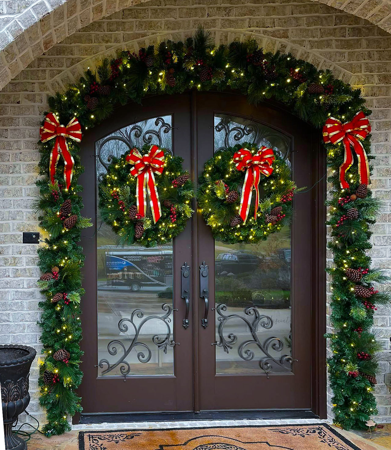 #1 Christmas Light Installers in Baton Rouge, LA - 30