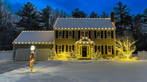 Best Christmas Light Installers in Massachusetts - Gallery - 3