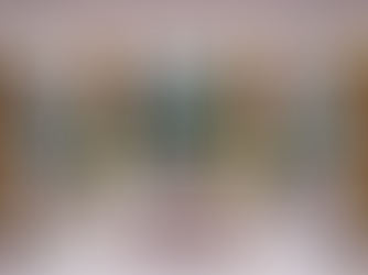 Interior Holiday Decorating Trends in 2023: Professional Decor and Lighting