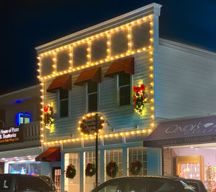 Christmas Decor by Curb Infusion - Holiday Lighting Installers - Boston - Cape Cod - South Shore - Metro West - Massachusetts - 16