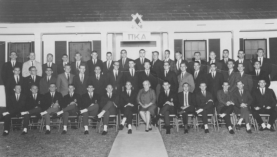 CHAPTER - GROUP SHOT - Delta Lambda 196