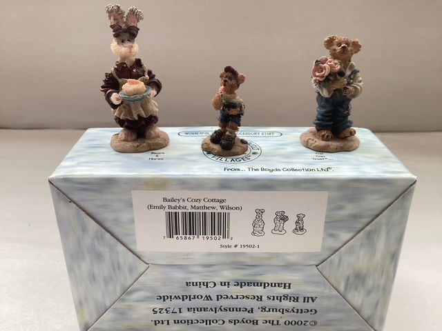 Boyds Bearly-Build Village - Emily Babbit, Wilson, and Matthew 195021