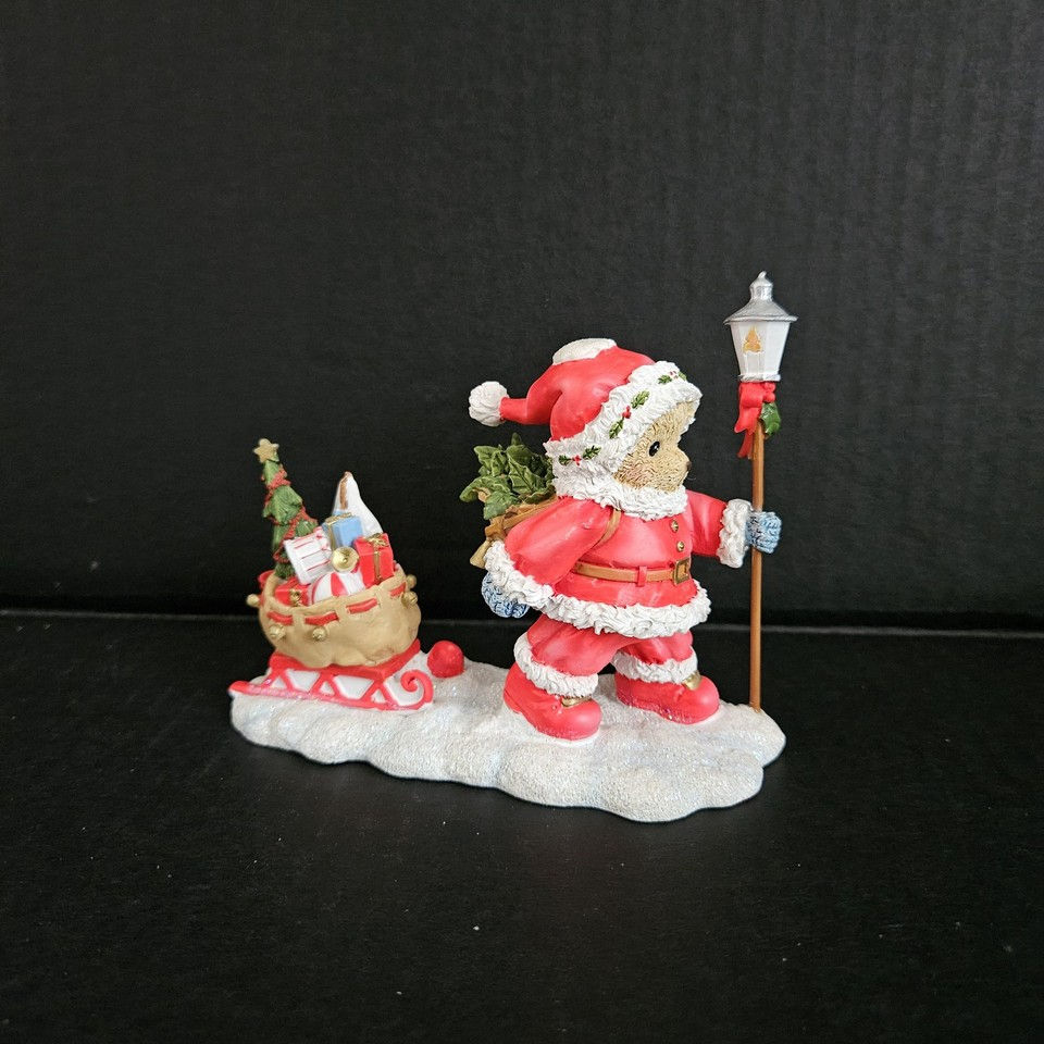 Thumbnail: The sleigh is filled with a tree and a bag full of toys 132073