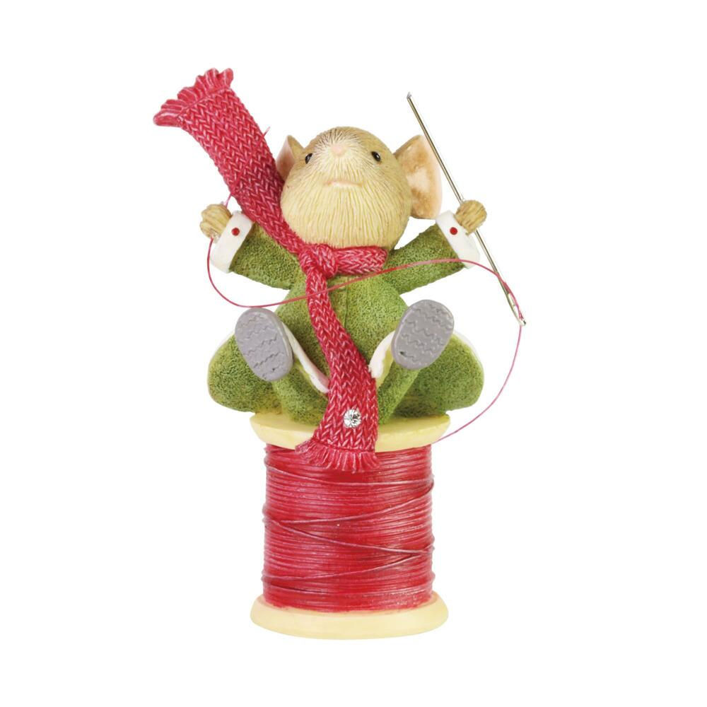Spools of Fun heart of christmas mouse on thread figurine front view