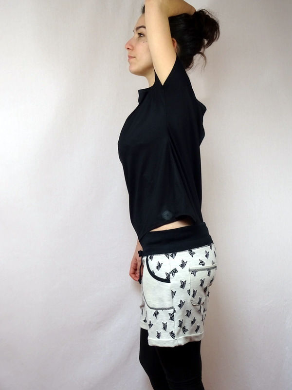 Thumbnail: Origami shorts
