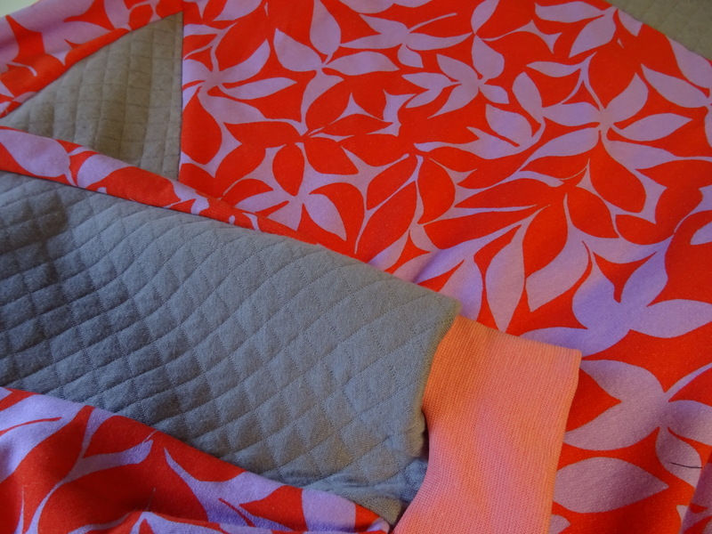 Thumbnail: Sweat Patchi Feuille rose S/M