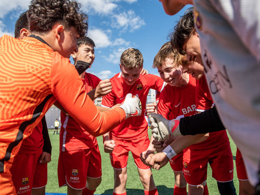 ÇA Y EST : LES CAMPS DE L'ACADÉMIE BARÇA 2026 SONT OUVERTS 🔥