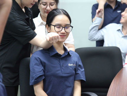 WORKSHOP 15 PHÚT XỬ LÝ CƠN ĐAU CỔ VAI GÁY CHO DÂN VĂN PHÒNG TỔ CHỨC TẠI AN LEGAL