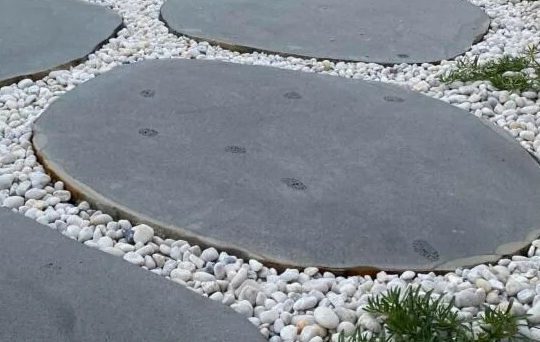 Thumbnail: Bluestone Organic Round Steppers