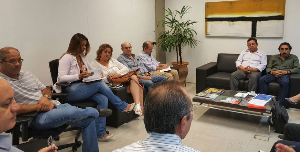 REUNIAO-GOV2