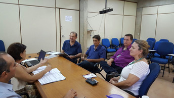 Diretoria do Sinterpa discute questões administrativas e salariais