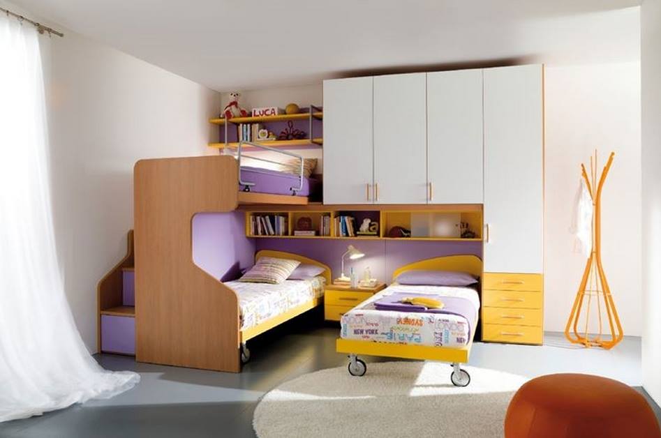 Детская комната. Детская комната с ребенком. One kids room. Детские комнаты для троих детей. Модные детские спальни.