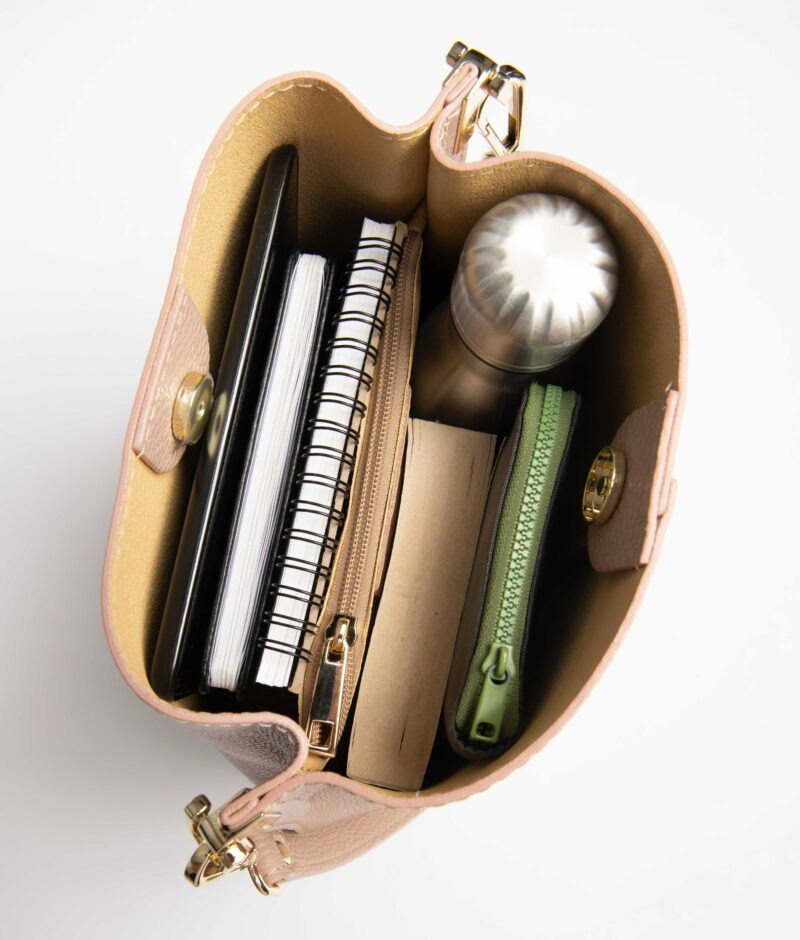 Thumbnail: La Lupa Livia luxury crossbody handbag in blush leather