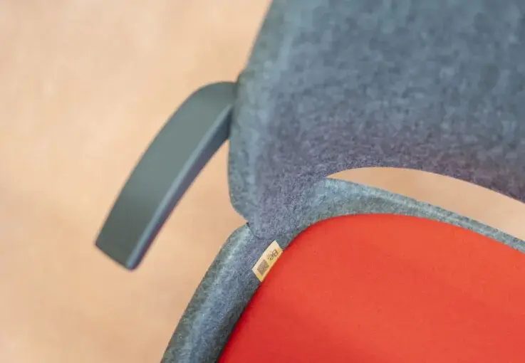 Thumbnail: Vepa Be Hybrid chair with seat pad
