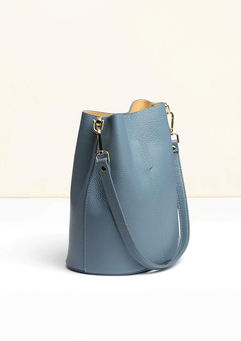 Thumbnail: La Lupa Liva luxury crossbody handbag in dusky blue leather
