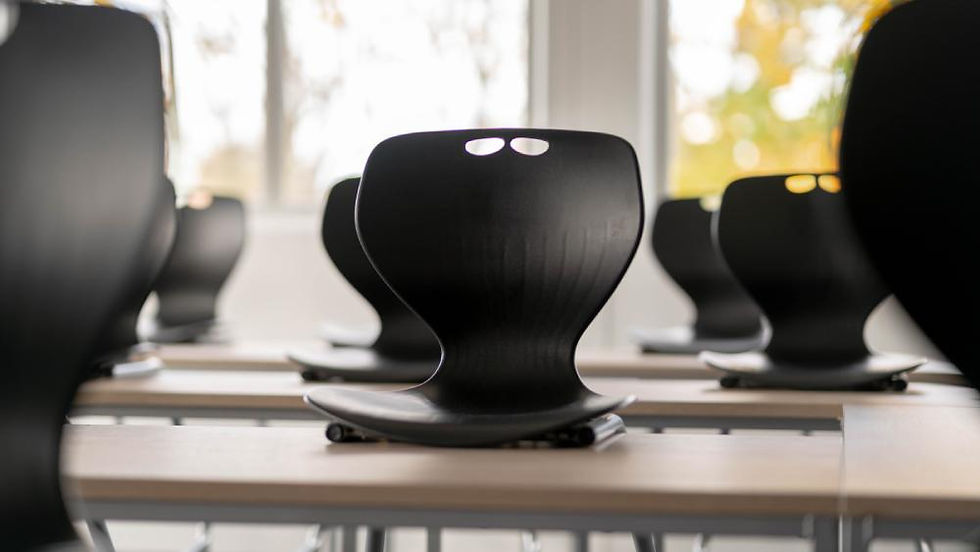 Thumbnail: Meta multi-purpose cantilever chair for education sites