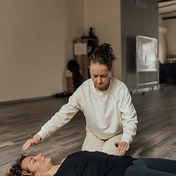 Practitioner performing online angelic healing ireland.