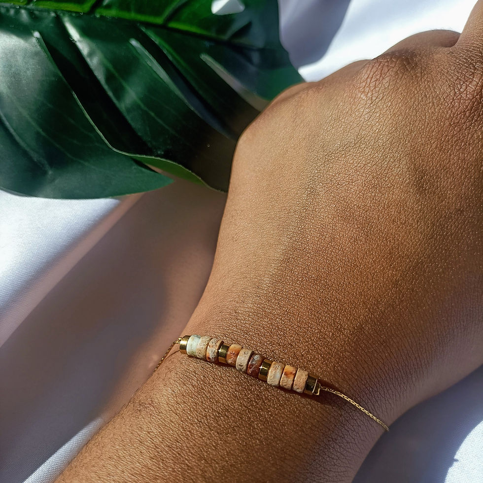 Miniature : Bracelet Fatma - acier inoxydable - pierres - motifs cauri