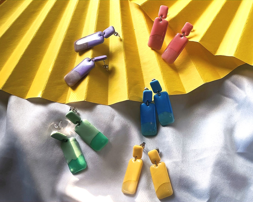 Miniature : Boucles d’oreilles POP 1 – Couleurs vibrantes et transparence douce