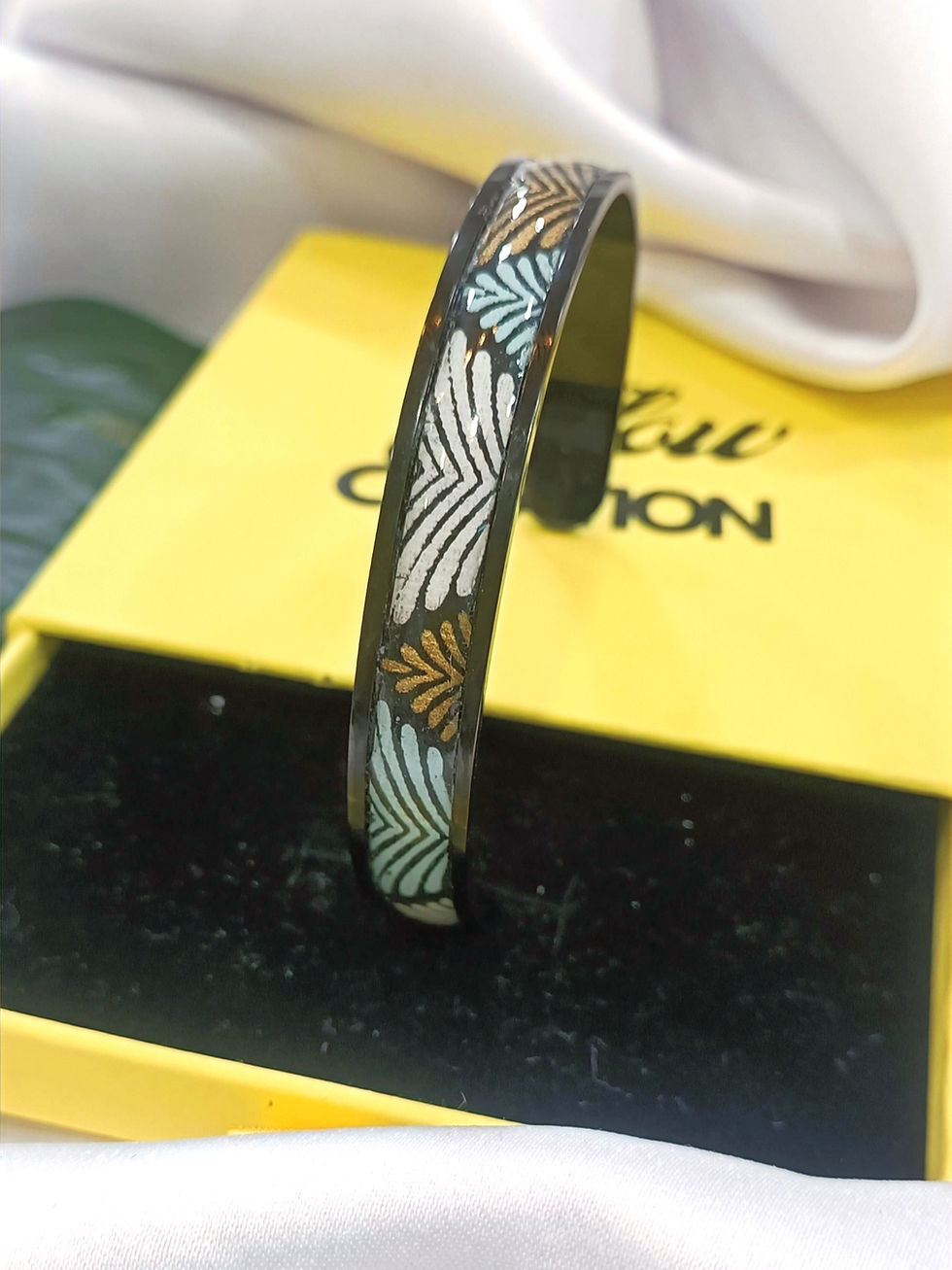 Thumbnail: Bracelet Inaya - Les noirs