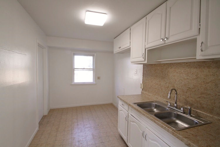 Thumbnail: W Capistrano Ave, Toledo, OH