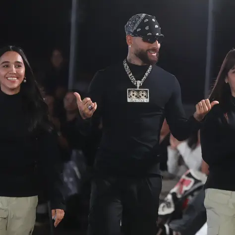 Maluma lanza su marca de ropa: Remanence.