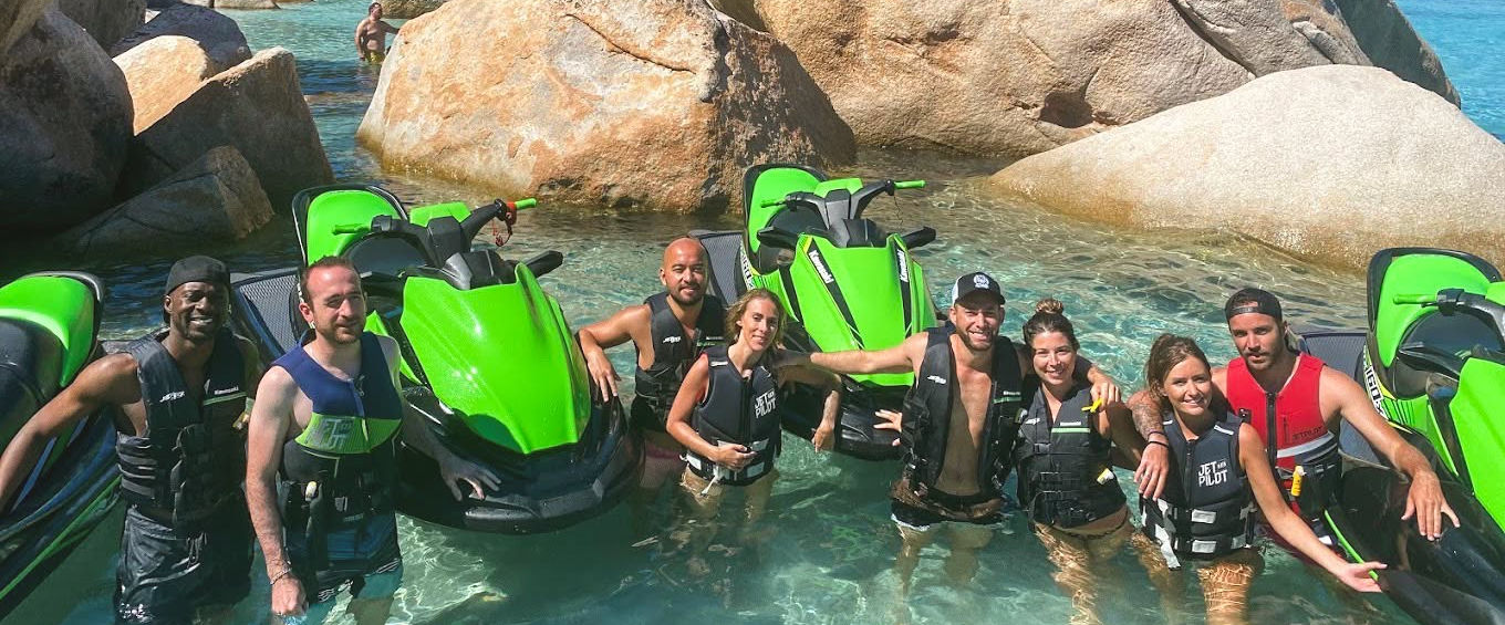 Groupe-randonnee-jet-ski-palombaggia-botti