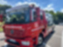 Camion de dépannage Mecano Service F.C. pour auto avec un monospace dessus à Besançon