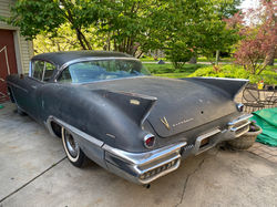 0156B7F3-8852-4653-8875-4A17E8B3D53D