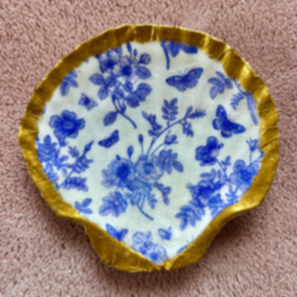 Blue Flowers & Butterfly Seashell Dish