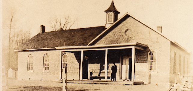 A two-room rural Bluffton school