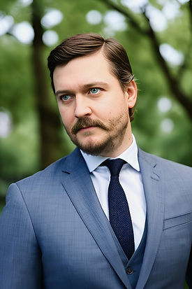 6439808f7d351b160c4d518b-HeadshotPro.jpg