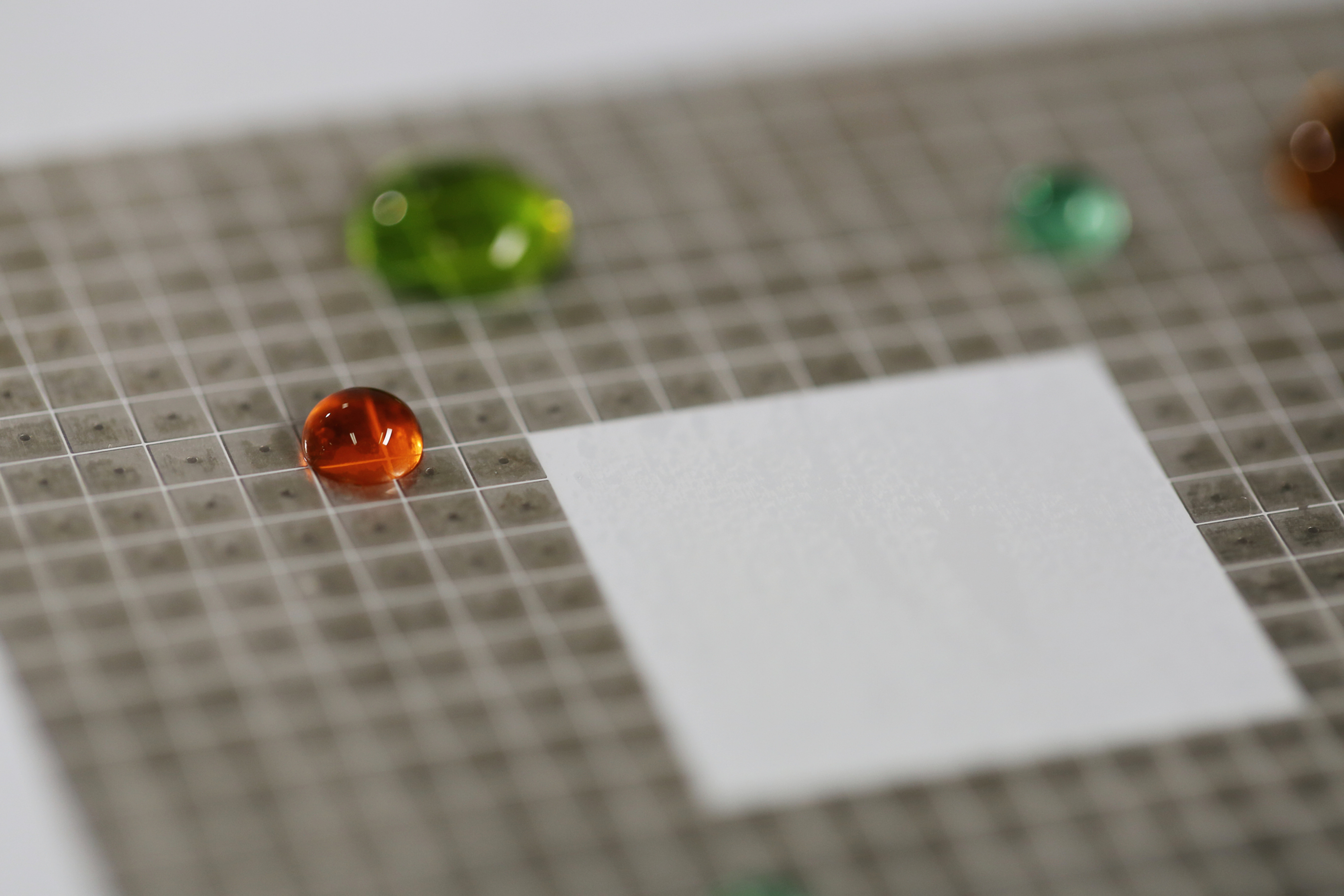 Programmable Droplets